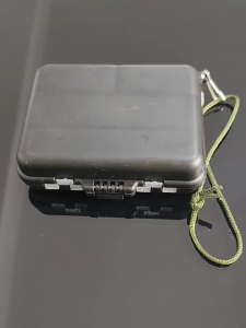 SG [READY STOCK] Lure Accessories: Fake Lures Set Hard Lures Soft Lures Mini Iron Plate Rattler Accessories Splash Device Micro Lure Fishing Lures Hard Lures Soft Lures Minno Crank Handle Accessories Boxed Fishing Accessories 誘餌配件 假餌套裝、誘餌硬餌、軟餌、迷你鐵板搖桿配