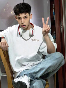 เสื้อยืดแขนสั้นแฟชั่นสําหรับผู้ชายผ้าฝ้ายสีทึบสไตล์ลําลองหลวมพอดีฤดูร้อน Essential