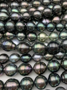 Tahitian Black Pearl Necklace with Peacock Green Beads Mixed Colors Baroque Style Mirror Finish near round Shape Gold/K Gold