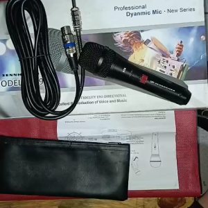 H47 MIC KABEL METAL GRADE A SWITCH MOVING COIL UNI DIRECTIONAL ON OFF DYNAMIC CARDOID VOKAL KARAOKE KABEL 4 METER DYNAMIC DYNAMIC DINAMIX DINAMIK PRO DJ MC AUDIO SOUND SISTEM SYSTEM VOKAL VOCAL SULTAN MIK MIX MICROPHON MICROPHONE MIKROPON MICROFON