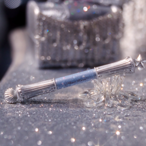 Flower Knows Shells Jewel Collection Dual-Ended Highlighting Stick