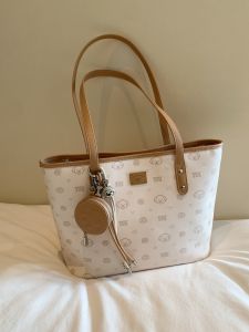 Cute Dog and Island Design Tote Bag Large Capacity