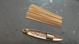 200g Big Tube 350pcs Stick Incenses Mosquito Repellent Bulk Sale Wormwood Sandalwood Incense Sticks for Living Room Buddhist