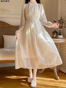 ชุดเดรสยาวเรียบหรูสไตล์จีนสำหรับคนตัวเล็กชุดเดรสมีสายรัดสวยหวานทรงหลวมเก็บเอวใส่แล้วดูผอมไฮโซสไตล์จีนแบบใหม่สำหรับฤดูใบไม้ผลิและฤดูใบไม้ร่วงสำหรับผู้หญิง