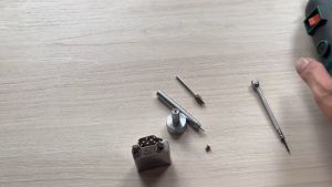 Bộ Đóng Chốt Lưỡi Gà Zippo