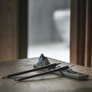 Jingdezhen เซรามิกที่ทับกระดาษ Qianli Jiangshan ปากกาชั้นวางสร้างสรรค์อุปกรณ์การประดิษฐ์ตัวอักษรเขียนแปรงจิตรกรรมเครื่องมือการปฏิบัติ