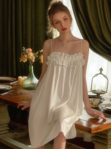 ชุดนอนผ้าไหมน้ำแข็งสำหรับผู้หญิง ฤดูร้อน บาง เอวสูง สีขาว ชุดนอนเซ็กซี่แขนกุด ชุดนอนผ้าฝ้าย 2025 ใหม่ล่าสุด