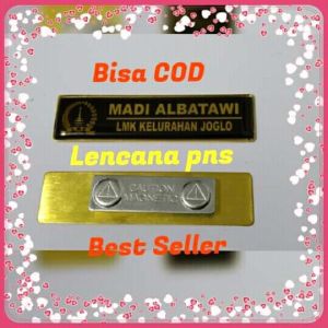 Nama Dada Bahan plat Kuningan