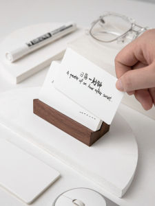 กล่องใส่บัตรหมู่บ้านชั้นสูงทำจากไม้เนื้อนุ่ม สไตล์โมเดิร์น กล่องใส่ของสำนักงานบนโต๊ะหน้ารับแขก กล่องใส่บัตรขนาดเล็ก สไตล์ธุรกิจ