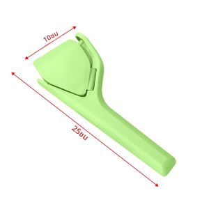 แบบพกพา Manual Lemon Squeezer เครื่องคั้นน้ําผลไม้อเนกประสงค์ในครัวเรือนขนาดเล็กเกรดอาหารคั้นน้ําผลไม้พลาสติกผักและผลไม้คั้นน้ําเครื่องมือ