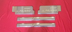 Ốp INOX chống trầy bước chân trong (phần nhựa -  trong) MITSUBISHI Pajero 2008-2016