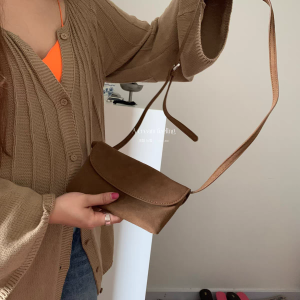 Minimalist Suede Texture Mobile Phone Bag Womens 2025 New Style Versatile Single Shoulder Crossbody Mini Envelope Bag