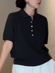 SUOXIMENG | เสื้อสเวตเตอร์คอปกสีดำแขนสั้นผู้หญิงไซส์ใหญ่ ฤดูใบไม้ร่วง 2025 เสื้อผ้าทำงานลำลอง สไตล์เรียบง่าย ระบายอากาศได้ดี