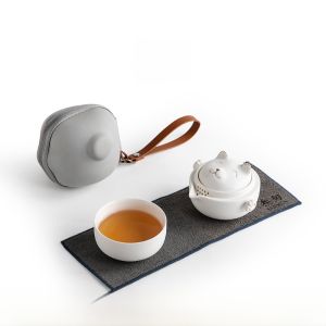 Sanxun ชุดน้ําชาเซรามิกแบบพกพา ชุดเดินทางคนเดียว น่ารัก เกือบรวดเร็ว ถ้วยบริการ Gongfu Teaชุดอาหาร