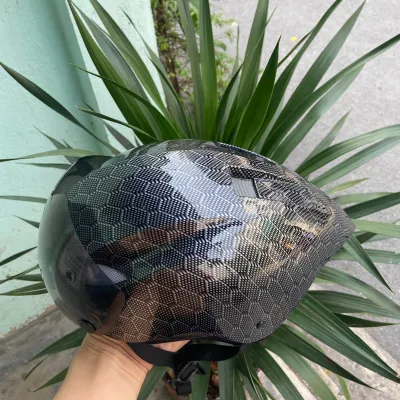 Nón bảo hiểm thể thao độ tem Poc nhúng carbon siêu xịn