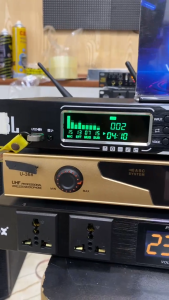 Micro Không Dây U368 UHF Hàng Bãi Siêu Lướt Chống Hú Rít Hát Nhẹ Mic Karaoke Gia Đình Cao Cấp - H2pro