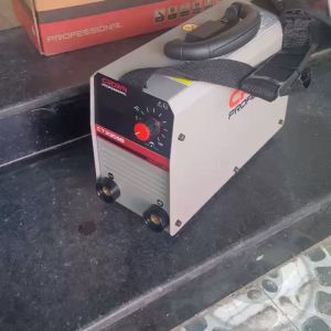 1.6-3.2mm Máy hàn điện tử CROWN CT33098 MMA-180 Công suất 6.6 KVA Máy hàn công nghiệp 200A hàn liên tục que 3.2mm