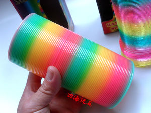 Childhood Magic Rainbow Circle Toy Gift Large Spring Circle Colorful Ring Puller Sports Fun for Kids And Adults