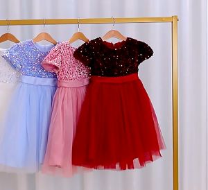 Red Pink Purple Blue White Girl Dress Birthday Party Dress Baby Kids Clothes Princess Children Sequins Pageant Prom Gown Flower Bow knot Girl Wedding Dresses for 2 3 4 5 6 7 8 9 10 years old