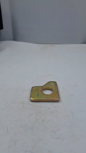 แผ่นล็อคสกูตั้งล้อนำ รถเกี่ยวข้าวคูโบต้ารุ่น DC70DC68 Stopper (484-2325-0T) ตรา Farmtech รหัสสินค้า 29834