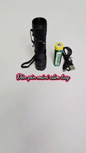 Đèn pin cầm tay mini siêu sáng gọn nhẹ dung lượng pin 4200 mah chống nước tốt có zoom xa gần MAI LEE