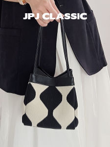 jpj | Unique Design Wings Bucket Bag Womens Single Shoulder Crossbody Adorable Ins Feng Shui Tote Bag Versatile Fabric Handbag