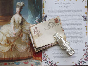 เครื่องเขียนแนววินเทจที่หนีบหนังสือสำหรับผู้หญิงไฮโซที่หนีบหนังสืออุปกรณ์ถ่ายภาพอุปกรณ์ประกอบฉากที่หนีบตั๋วหางยาว