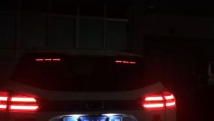 [HCM]Bộ đèn led phanh kết hợp dermi và xi nhan chạy đuổi kiểu chạ mũi tên Ferrari