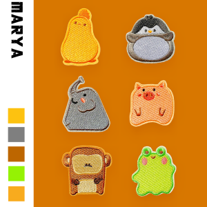 Cartoon Animal Fabric Patches Self-Adhesive Embroidery Decorative Stickers for Clothing Shoes Repairing Holes Decoration