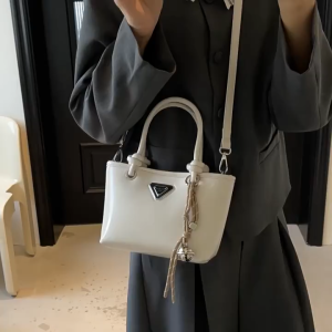 Tas Premium Handbag Wanita LPK8970 Tas Selempang Wanita Import Slingbag Wanita Tas Bahu Wanita Import Tas Shoulder Bag Wanita Tas Wanita Korea