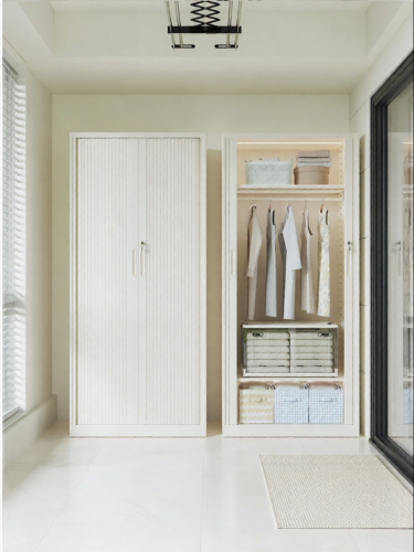 How to Choose the Right Wardrobe Dimensions for Your HDB Flat