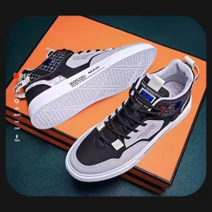 Astrid ของใหม่ รองเท้าผ้าใบผู้ชาย รองเท้าแฟชั่น รองเท้ากีฬา มี3สี( ขาว ดำ ครีม)A0152