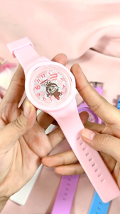 Jam Tangan Anak Sehari-hari - Tali Karet Nyaman Desain Kartun Lucu Ideal untuk OOTD Anak! 🌈