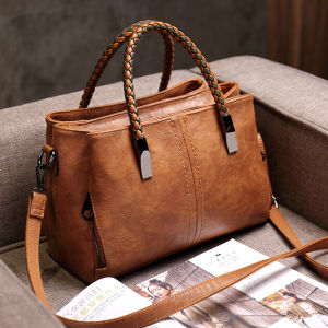 Hong Kong Large Capacity Three-Layer Womens Handbag 2025 New Versatile Single Shoulder Mom Bag Genuine Leather Ladies Crossbody Bag