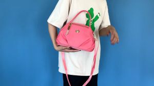 Tas Selempang Wanita Waterproof & Cantik: Tas Mewah Teng Teng & Tas Terlaris Tahun Baru