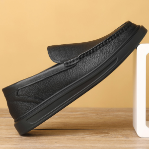 Spring Autumn Mens Slip-On Leather Shoes Casual Versatile Outdoor Driving Soft Bottom Fashionable round Toe Low Heel Rubber