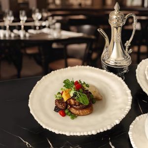 Livetai French Pearl-Edge Ceramic Tableware Set Versatile Bowl & Plate for Home Dining Stylish Steak Dinner Plates