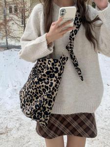 กระเป๋าผ้าใบทรง Tote ความจุขนาดใหญ่สำหรับผู้หญิง กระเป๋าสะพายข้างแบบลำลองสไตล์เกาหลี ลายเสือดาว แฟชั่นฤดูใบไม้ร่วง/ฤดูหนาว