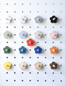 Colorful Wooden Hole Board Accessories Flower Cloud Butterfly Heart Shaped Decorations Artistic Style Home Display Shelf