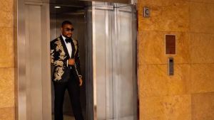 Mens Gold Sequin Applique Fashion Trend Suit Set High-Quality Casual Jacket And Western Pants Two-Piece Ensemble