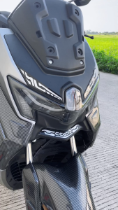 Garnis Front Shield Nmax Turbo Akrilik Kanan Kiri Keren Murah Sporty Gold Motor