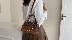 Tas Selempang Import Wanita: Tas Fashion Wanita Berkualitas Tinggi