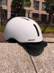 Detachable bicycle helmet with brim Road bike helmet Safety helmet Summer helmet helmet for electric scooter Riding equipment
