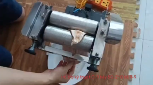 Máy cán mực mỏng  mềm