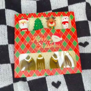 ของขวัญปีใหม่ #ชุดของขวัญ #ชุดช้อนส้อม Christmas ช้อนส้อม 2 คู่ สีทอง - ขนาดกล่อง 18×18 cm.