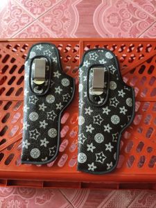 ซองพกในลายสีสันสวย2สีตะขอเหล็กเกือบทุกรุ่น