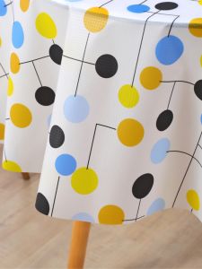 2025 Pineapple Disposable Tablecloth Home Use Single Layer Durable round Tablecloth for Party Waterproof Oil-resistant