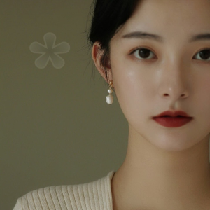 Natural Baroque Pearl Clip-On Earrings Mosquito Coil Tray Sweet Fairy Atmosphere High-End Sensation Elegant Fashion Jewelry