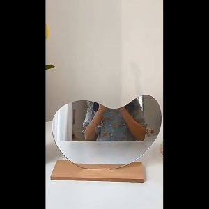 J.D. กระจกอะครีลิค  กระจกแต่งหน้ารูปทรงน่ารัก vanity mirror