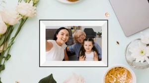 Digital Picture Frame10.1 Inch 16G WiFi Photo Frame 1280x800 Touch-screen Auto Rotation Photo Sharing Via Uhale APP Xmas Gifts